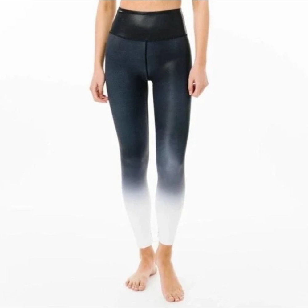 Zyia Black Metallic Ombre Light n Tight Hi-Rise 7/8 Legging Size 12